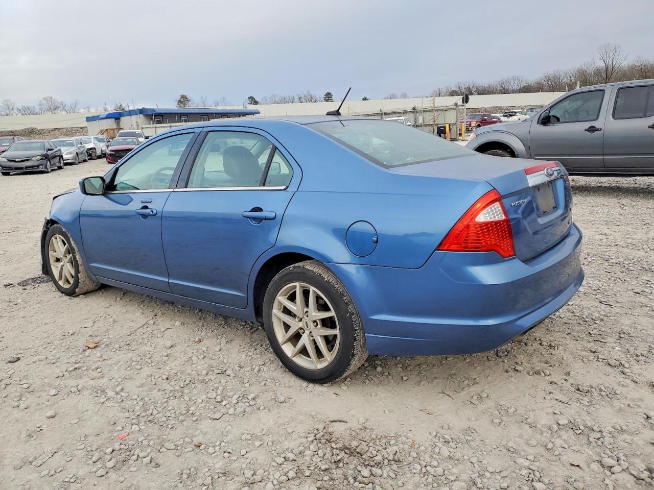 2010 FORD FUSION