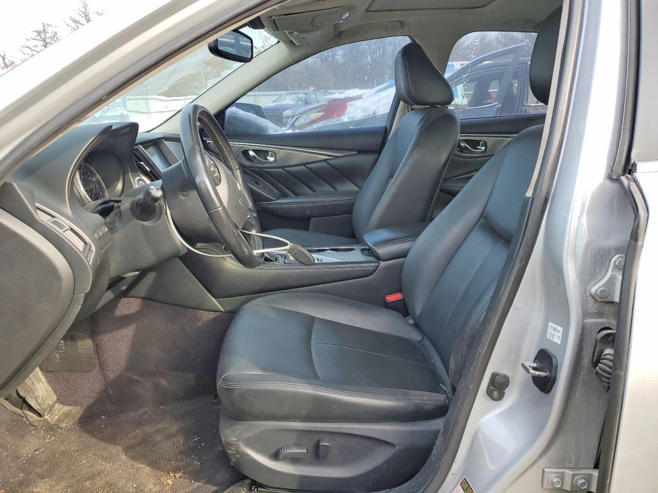 2017 INFINITI Q50