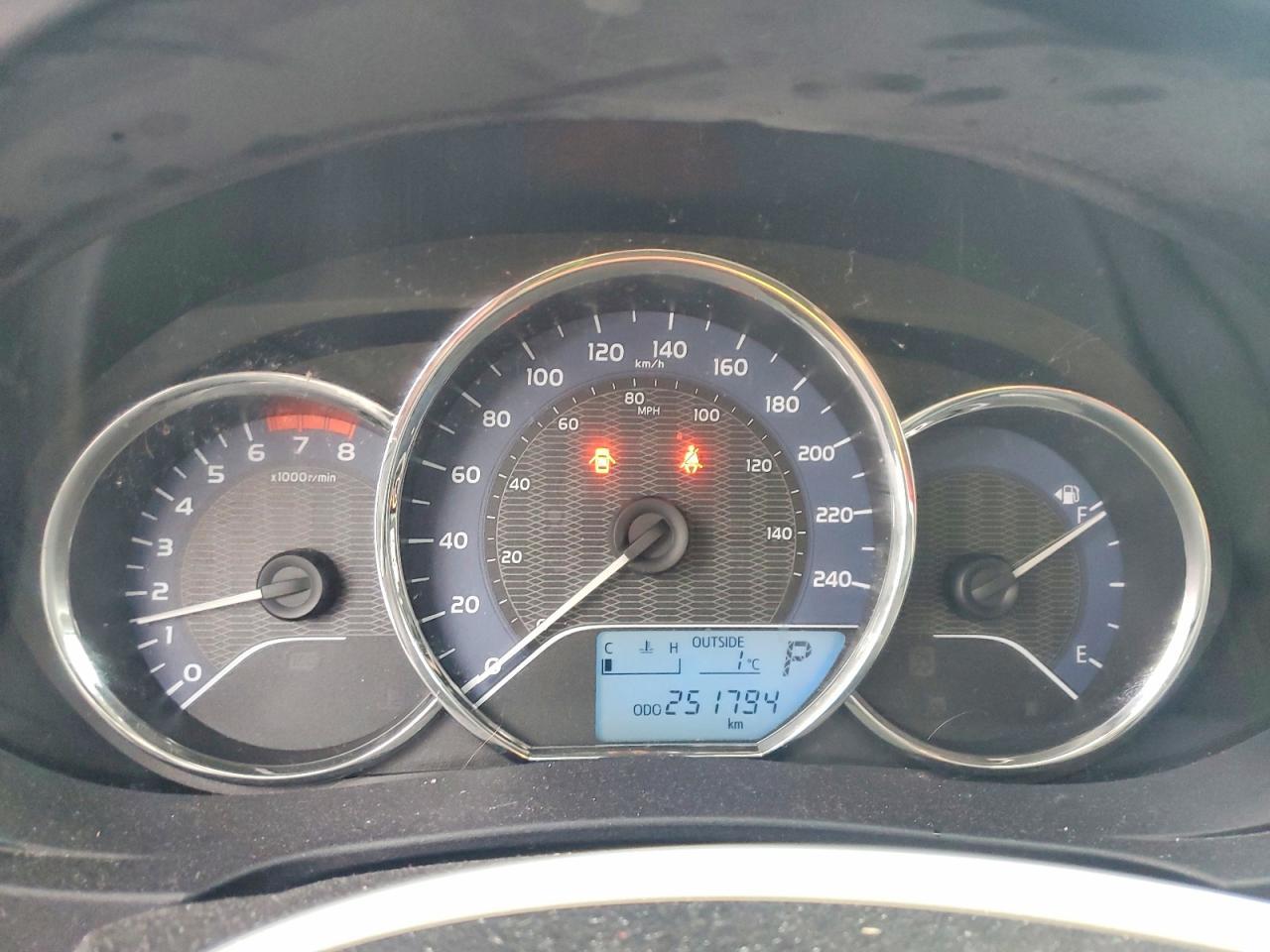 2015 TOYOTA COROLLA