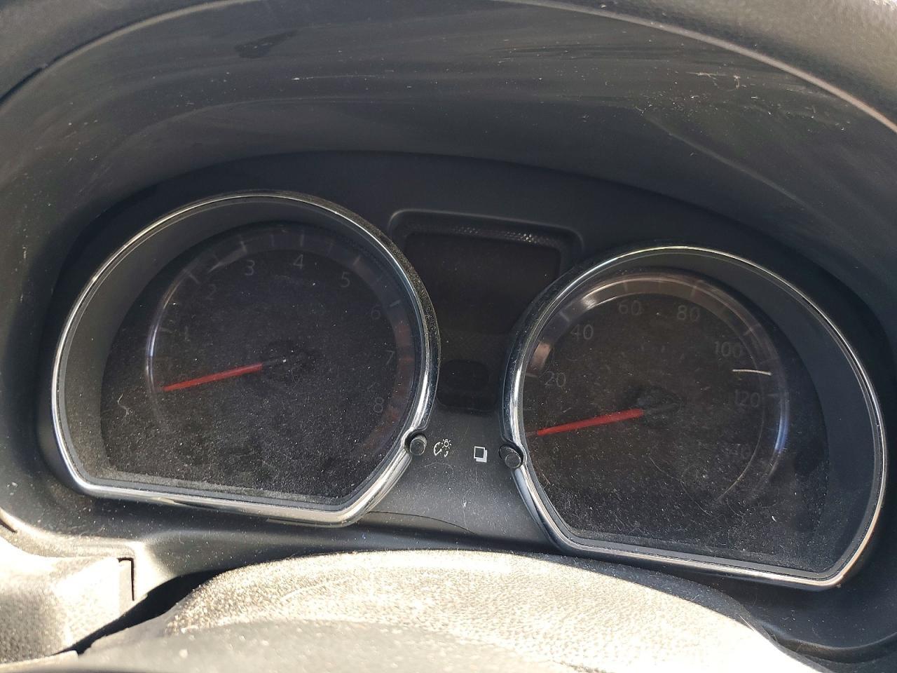 2016 NISSAN VERSA