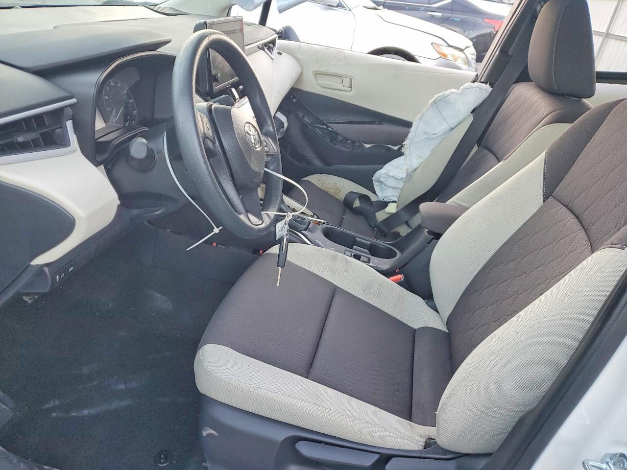 2025 TOYOTA COROLLA