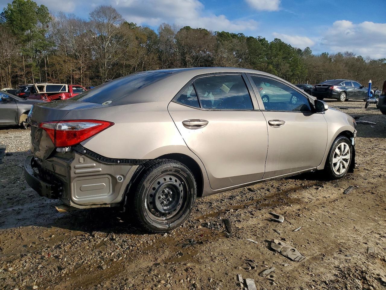 2016 TOYOTA COROLLA