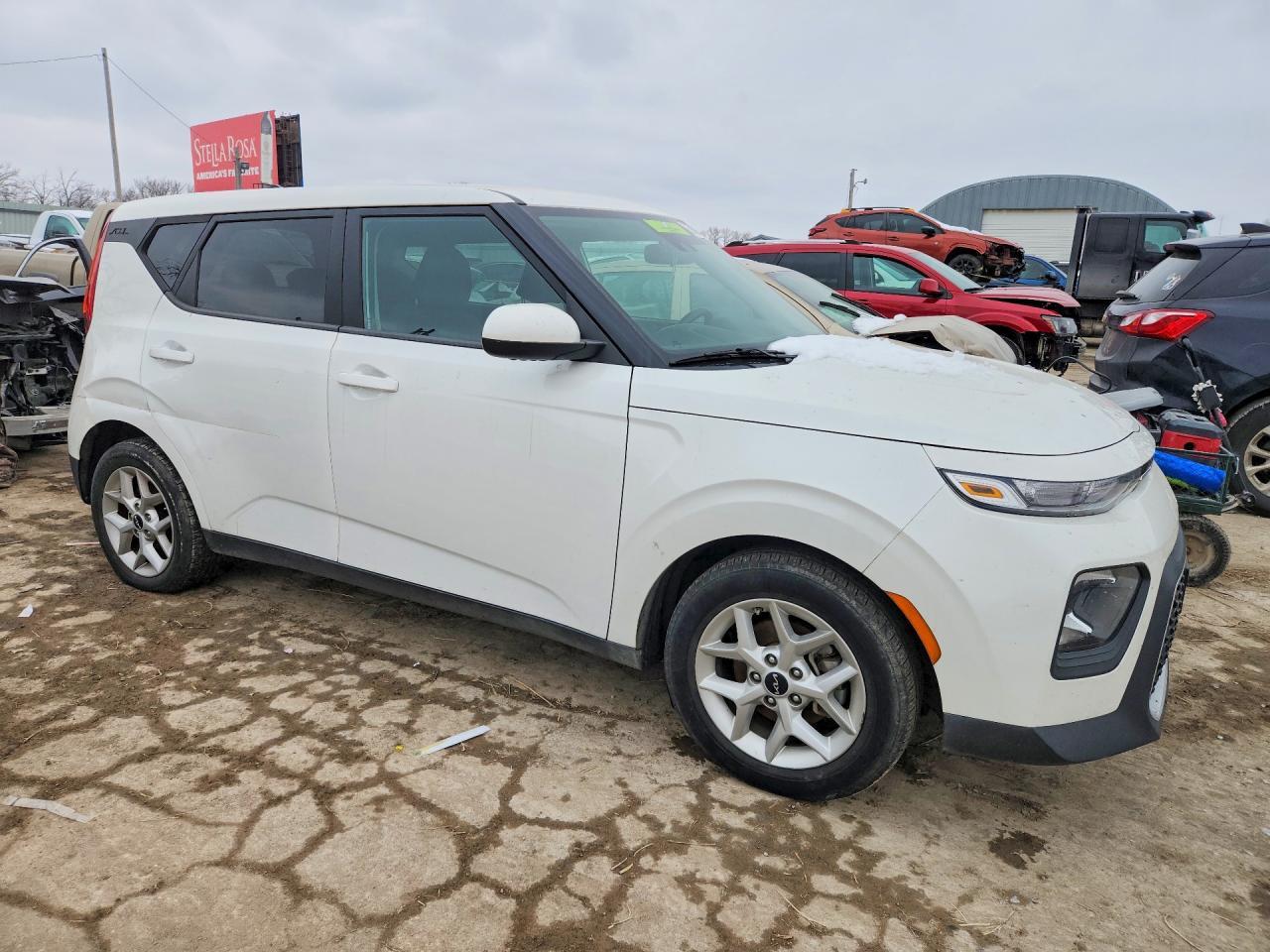 2022 KIA SOUL