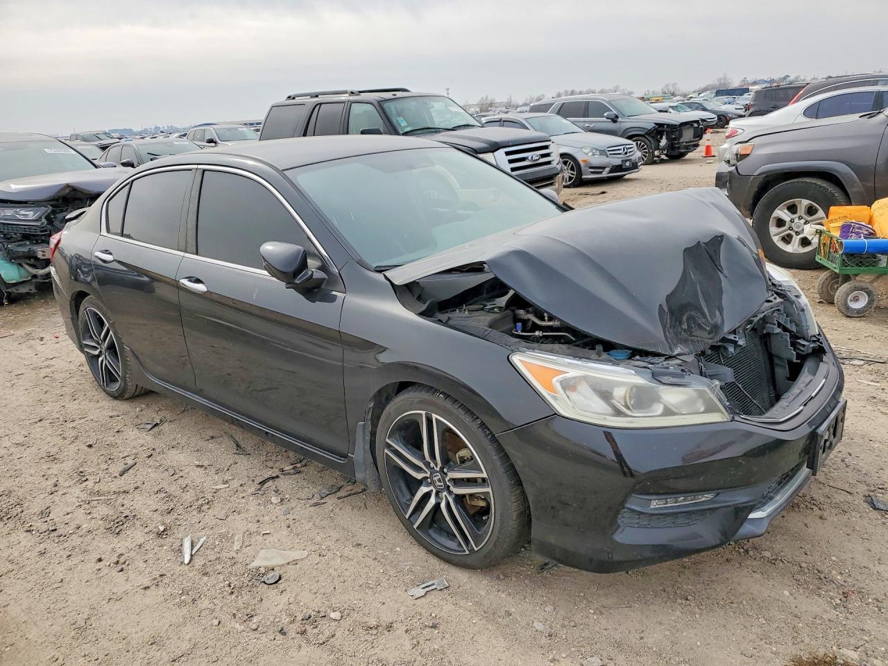2017 HONDA ACCORD