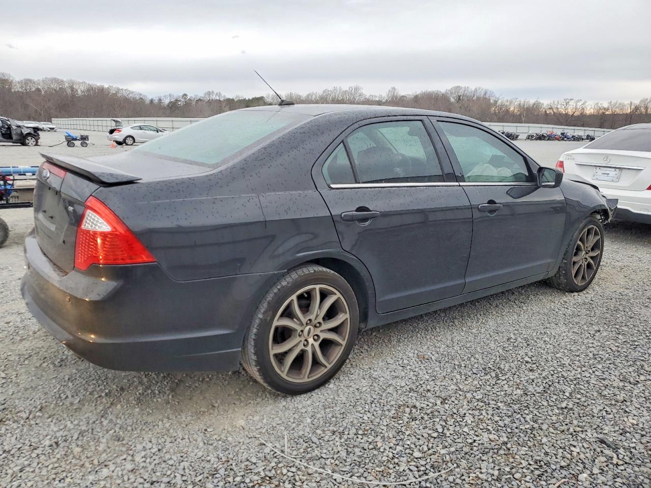 2010 FORD FUSION