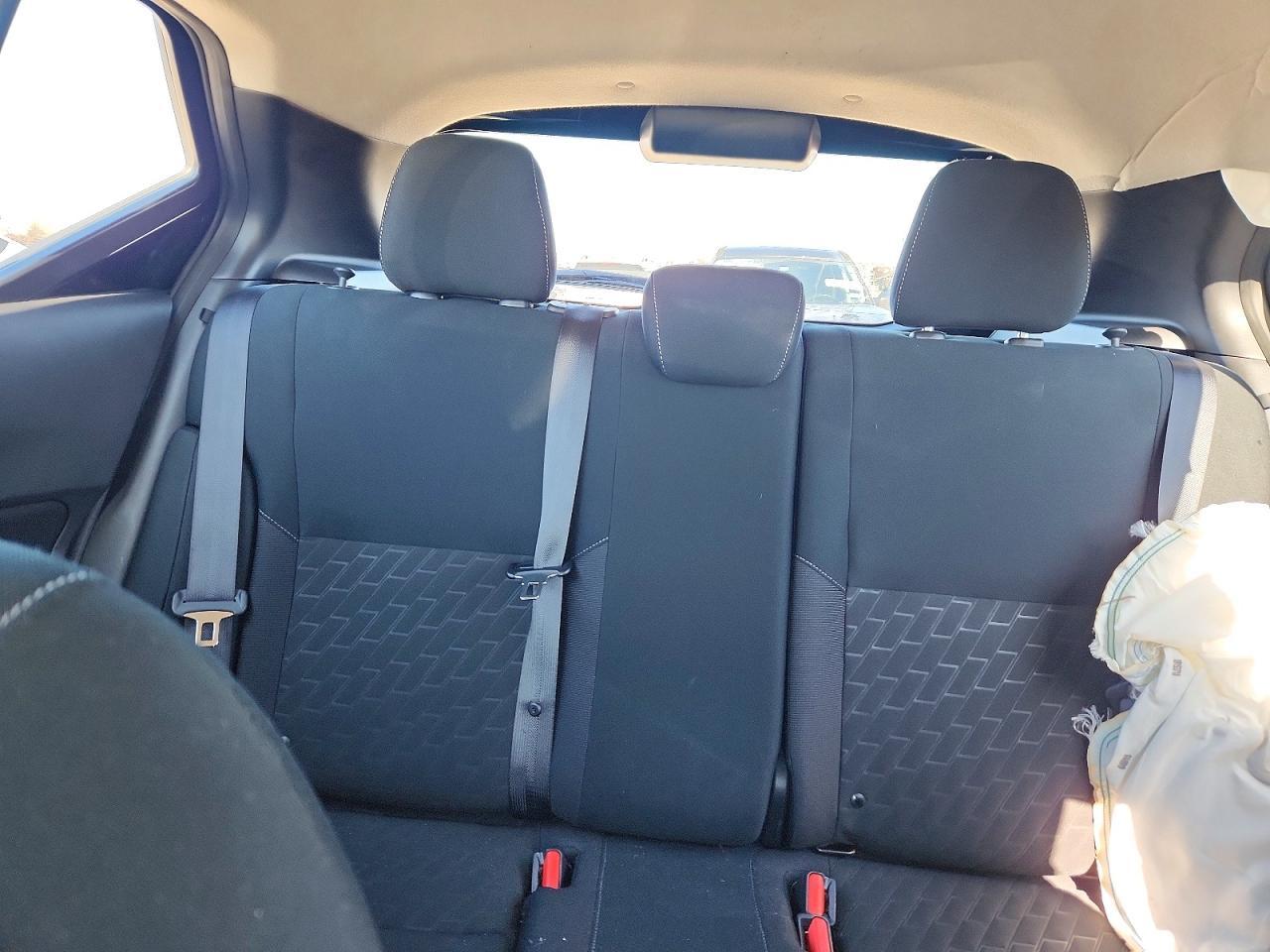 2024 NISSAN KICKS