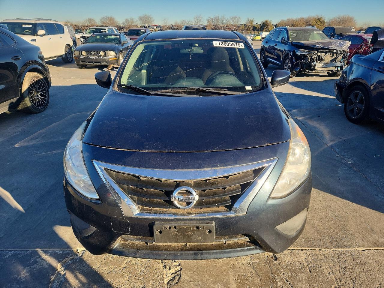2016 NISSAN VERSA