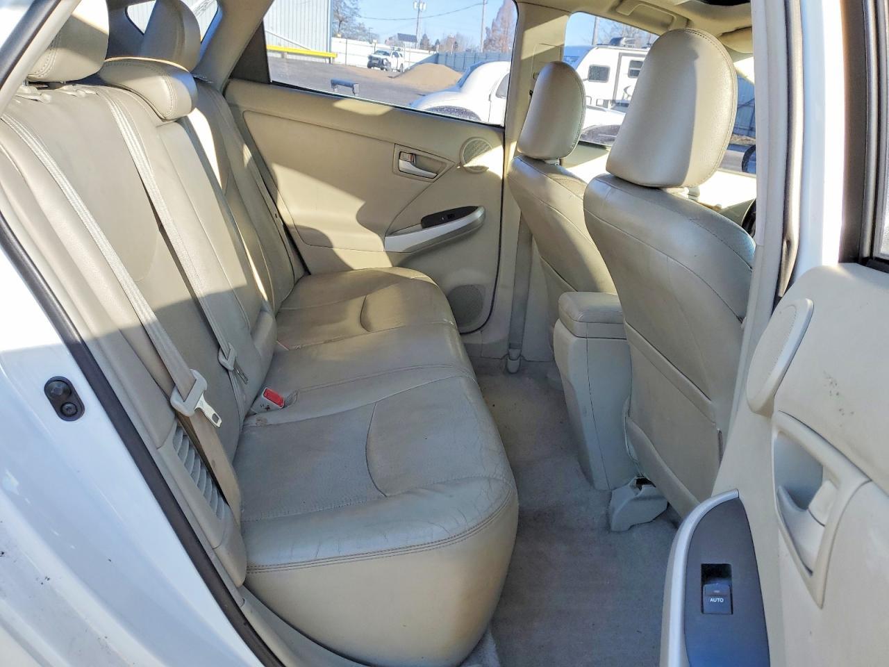 2010 TOYOTA PRIUS