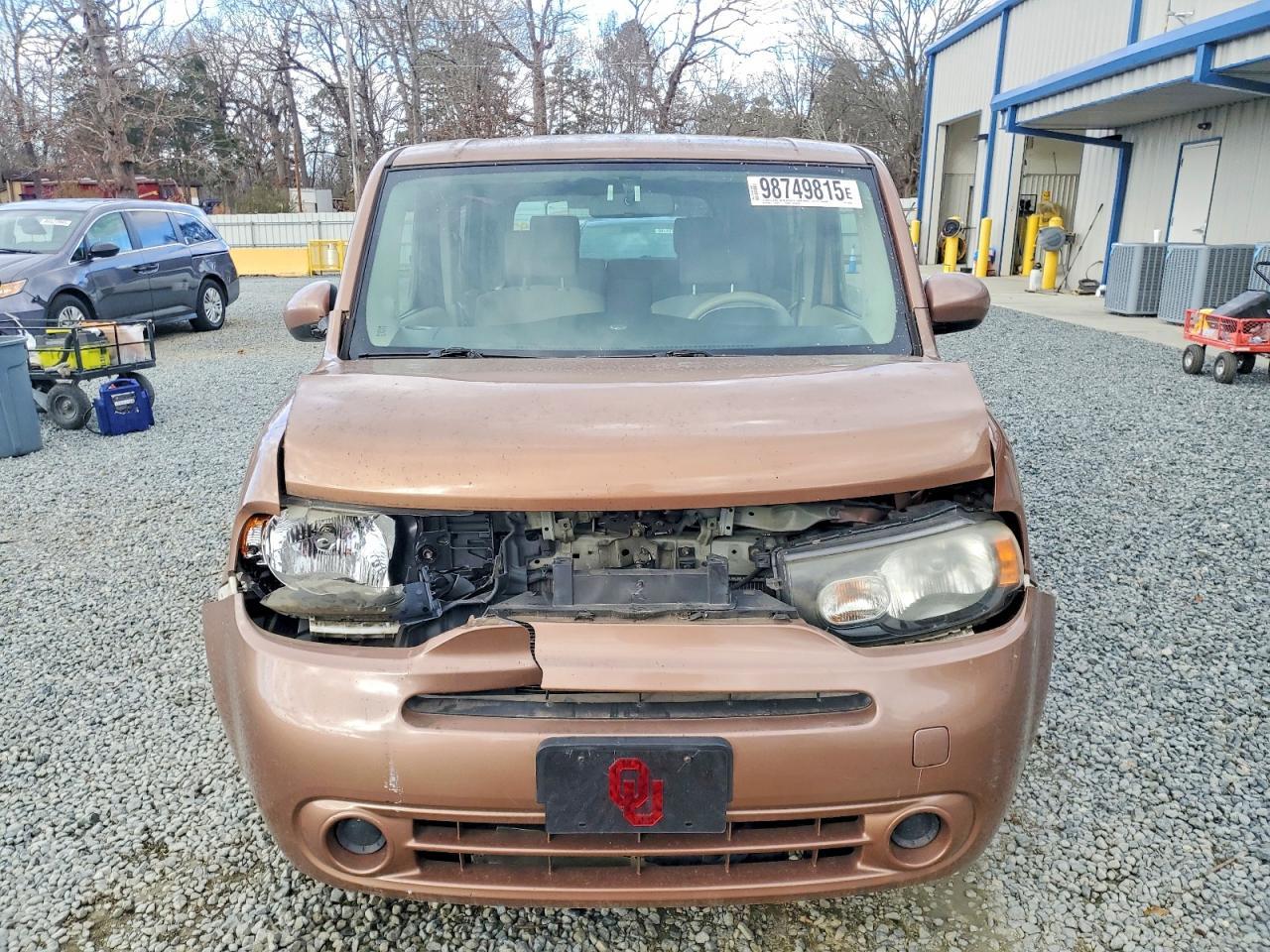 2012 NISSAN CUBE