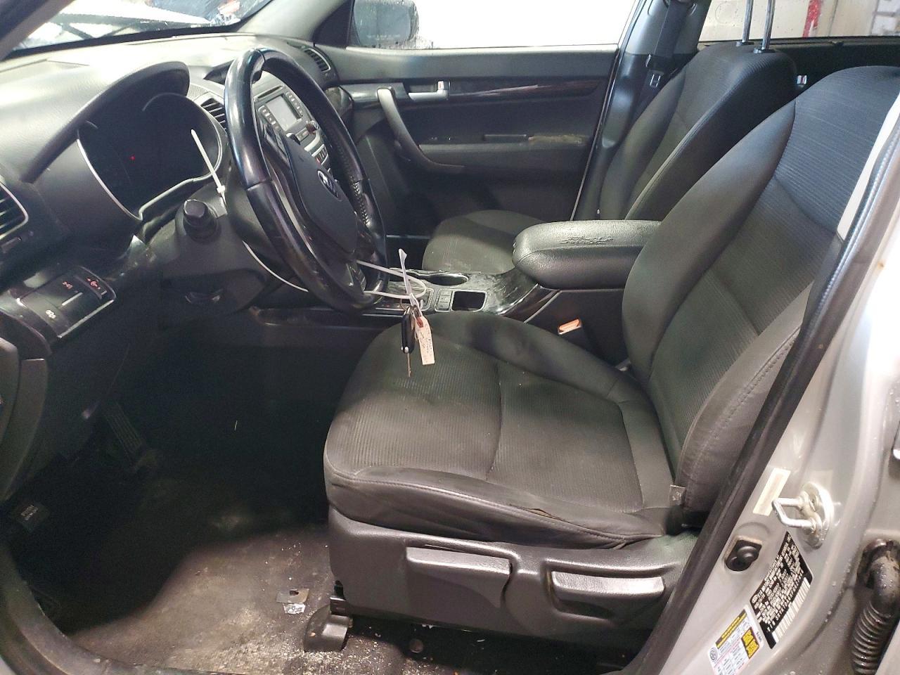 2015 KIA SORENTO