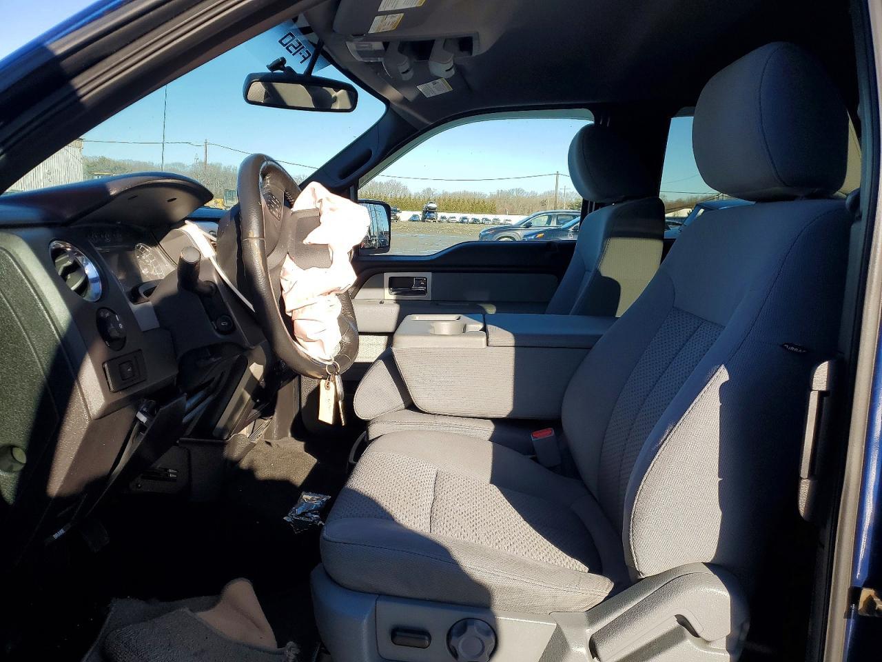 2011 FORD F-150