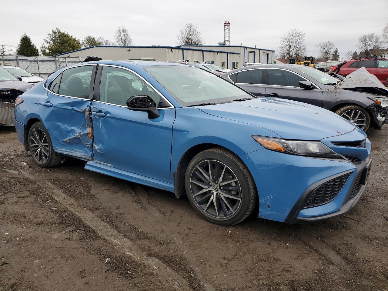 2023 TOYOTA CAMRY
