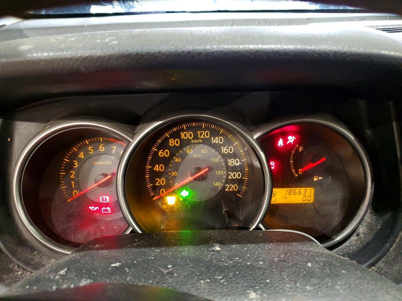 2008 NISSAN VERSA