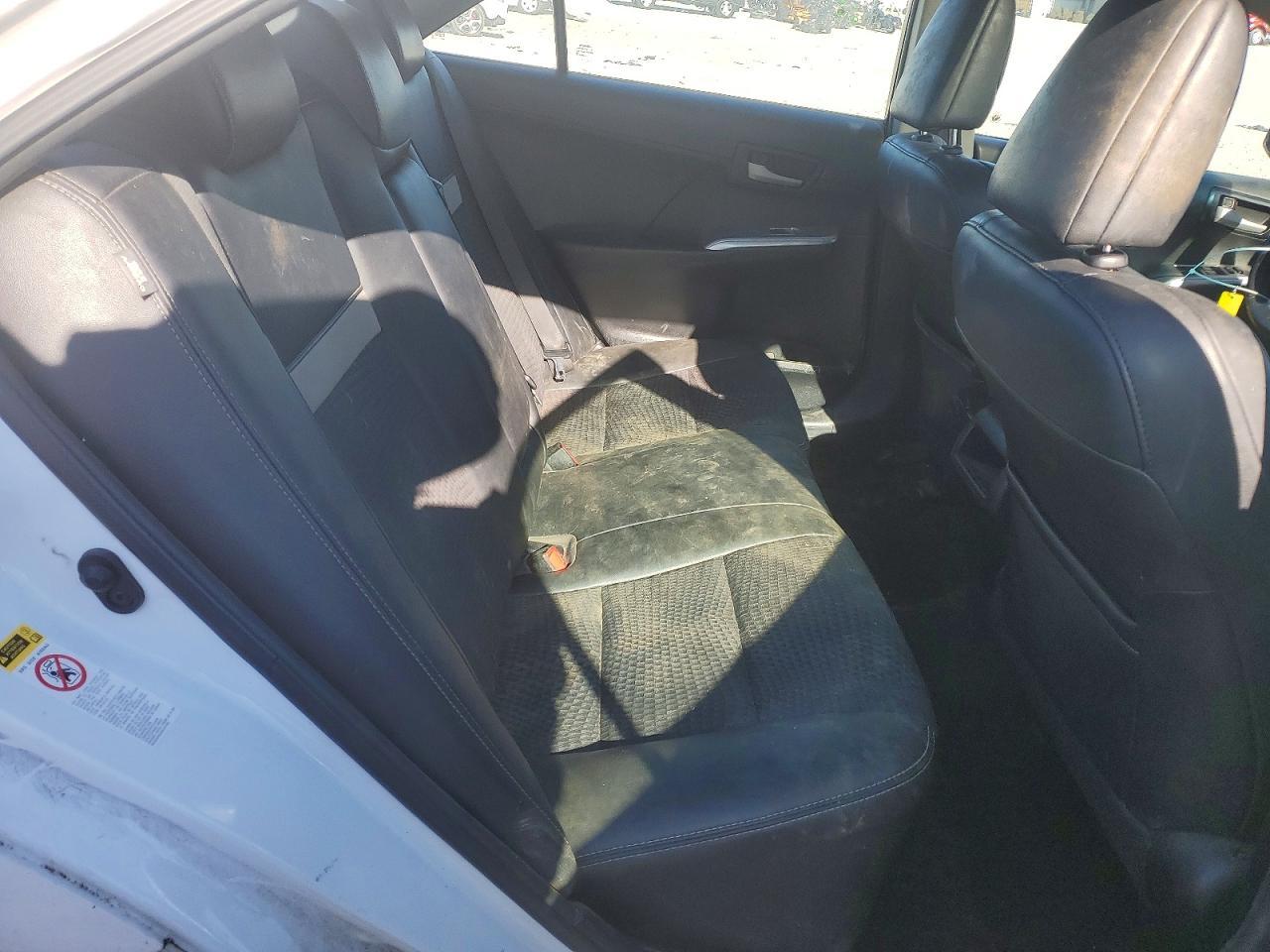 2014 TOYOTA CAMRY