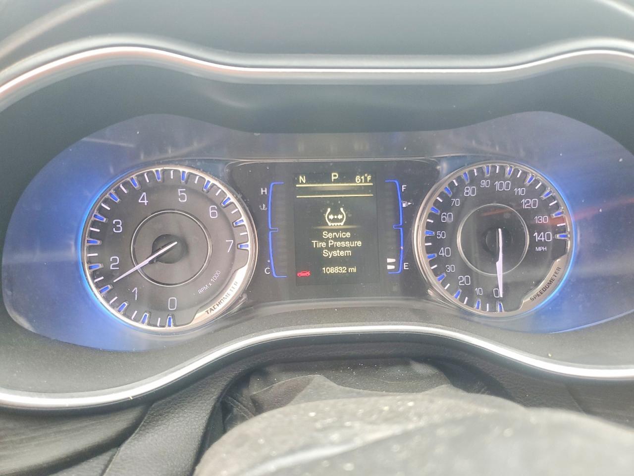 2016 CHRYSLER 200