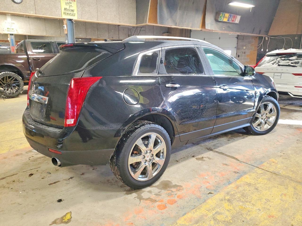 2011 CADILLAC SRX
