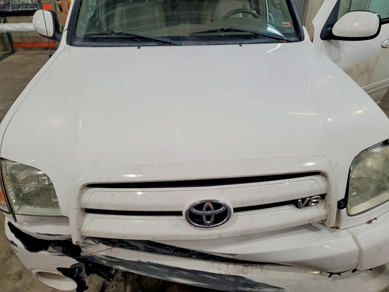 2004 TOYOTA TUNDRA