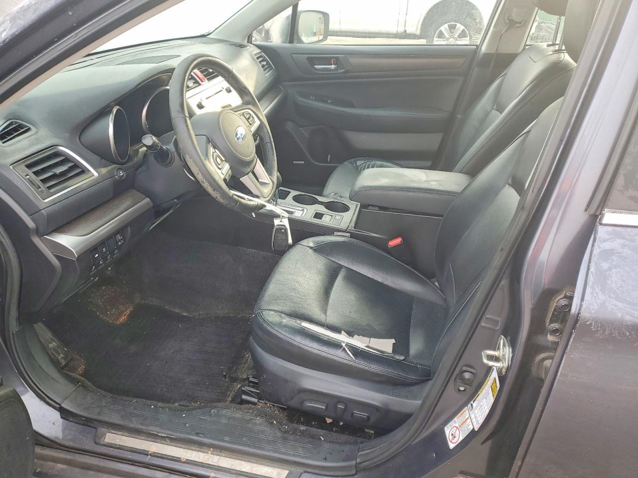 2015 SUBARU Legacy