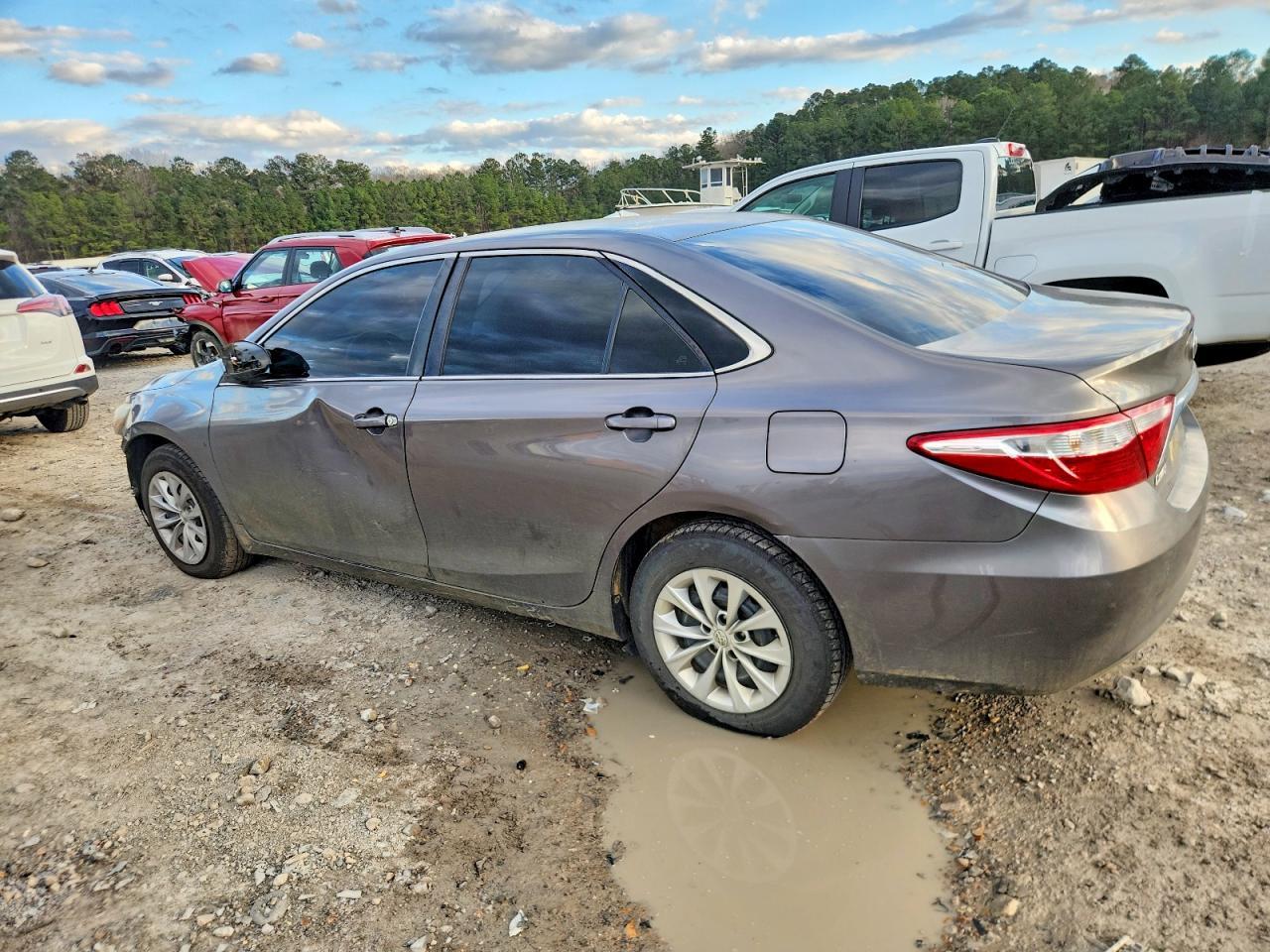 2017 TOYOTA CAMRY