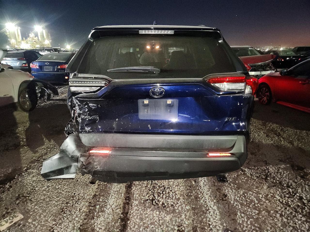 2019 TOYOTA RAV4