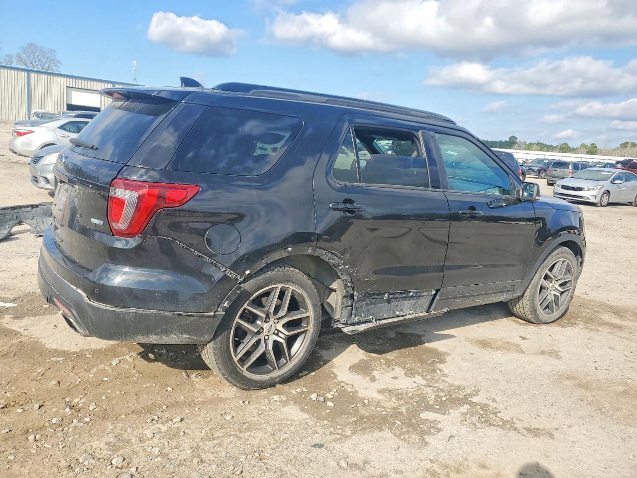 2017 FORD Explorer Sport Trac