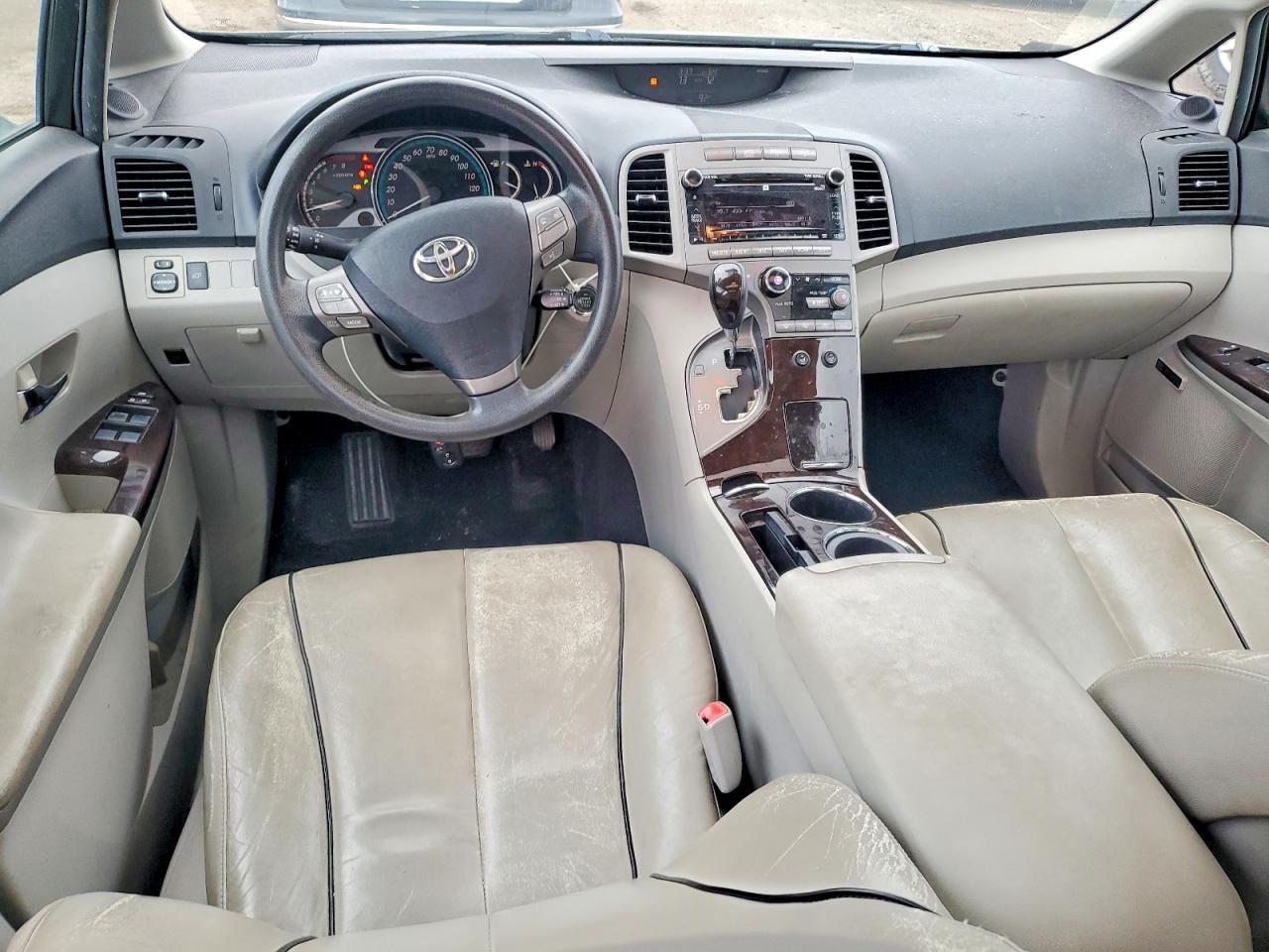 2010 TOYOTA VENZA