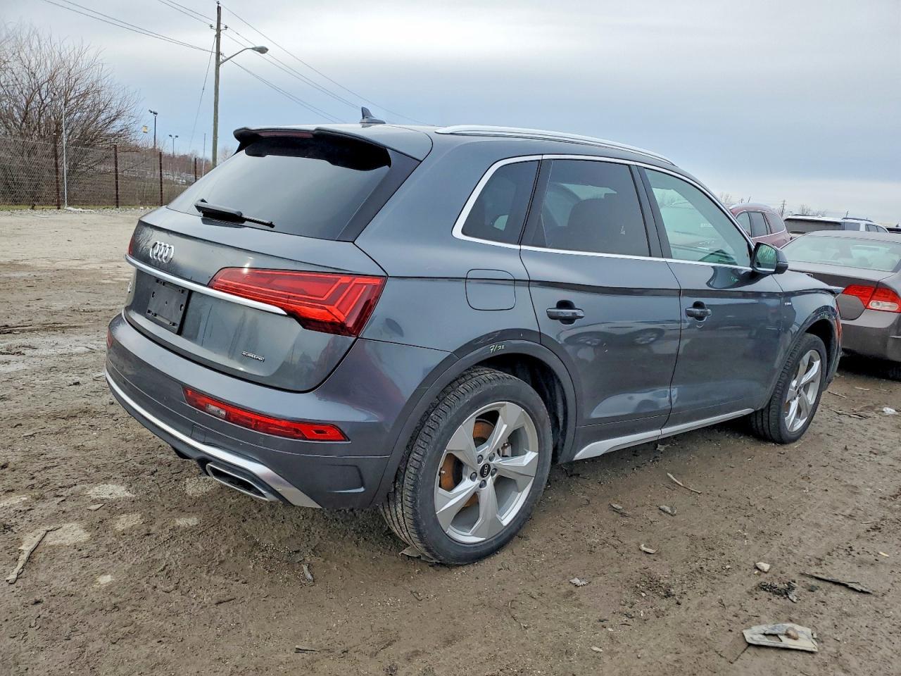 2022 AUDI Q5