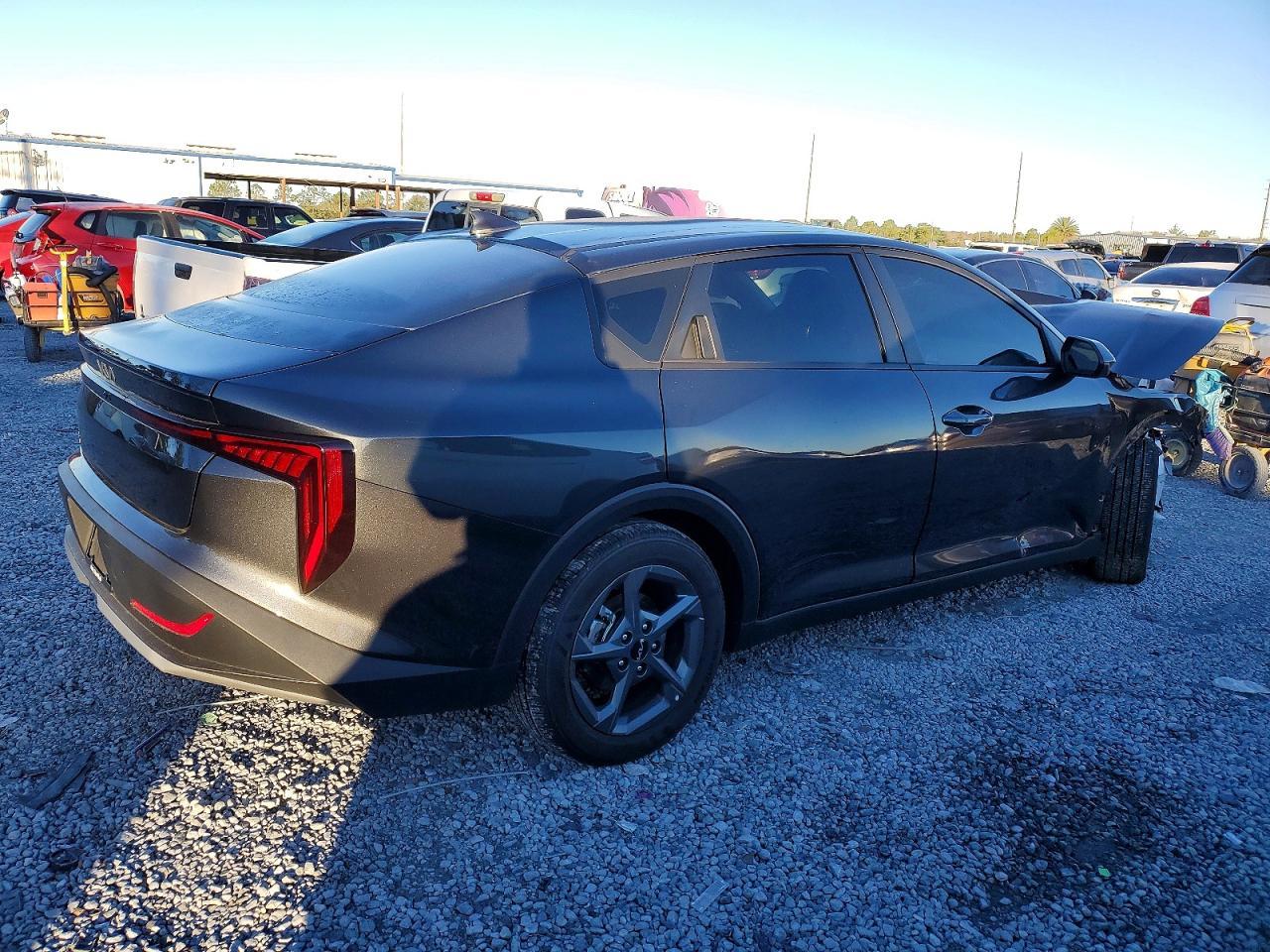 2025 KIA K4