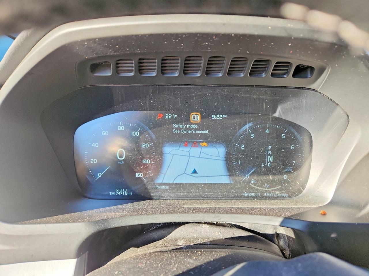 2021 VOLVO XC90