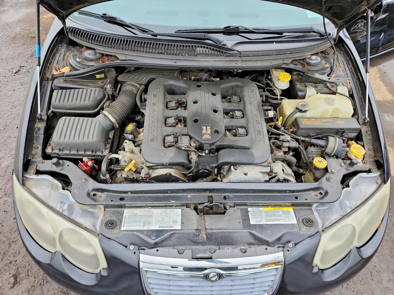 2002 CHRYSLER 300m