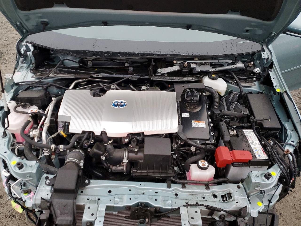 2022 TOYOTA PRIUS