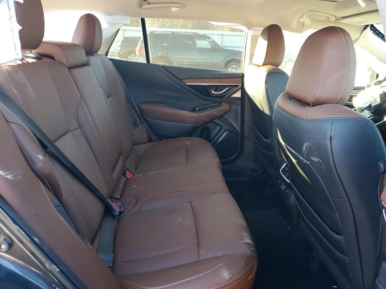 2024 SUBARU Outback