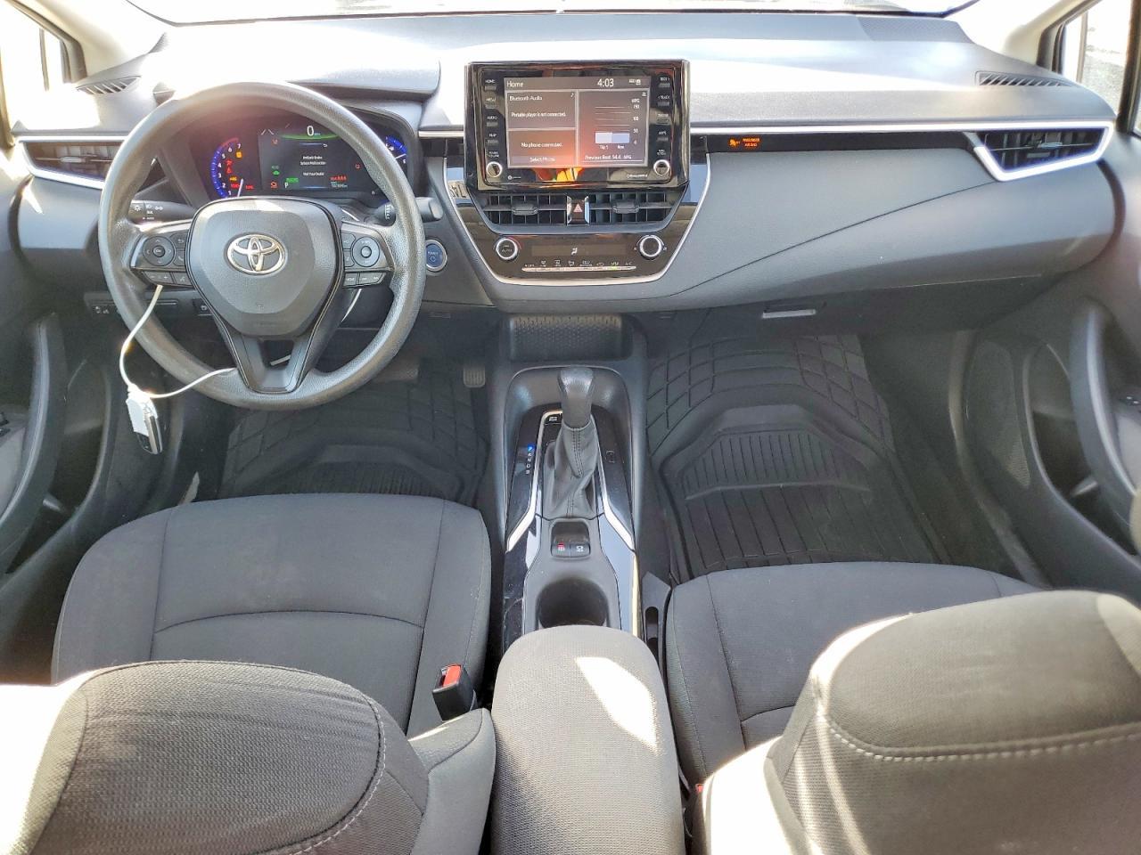 2022 TOYOTA COROLLA