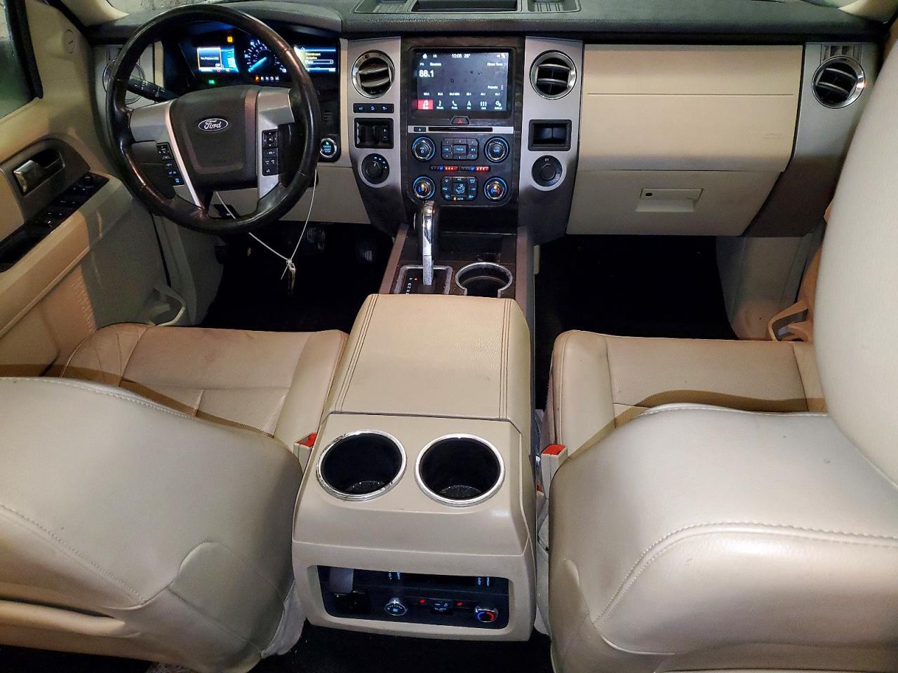 2016 FORD Expedition