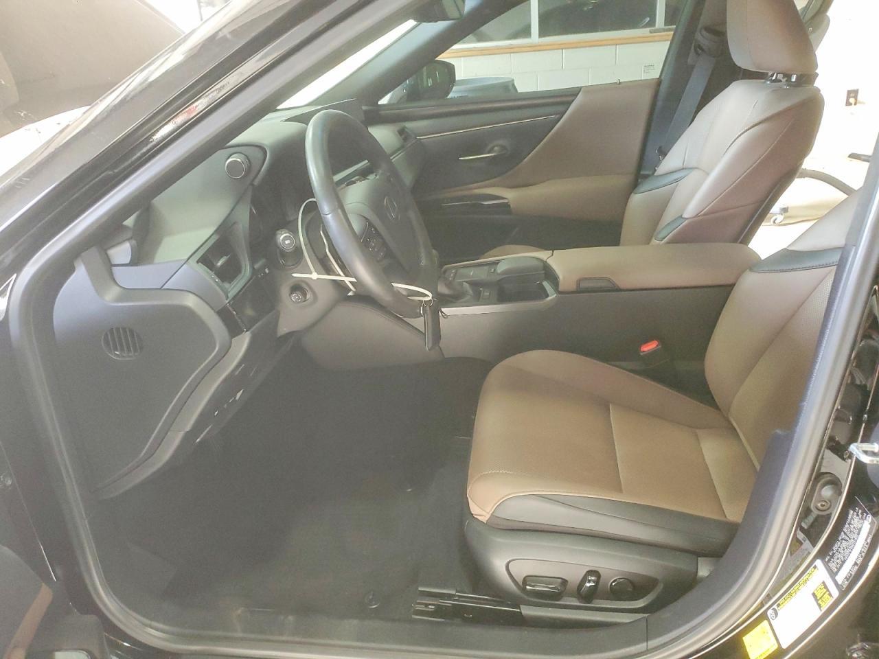 2022 LEXUS ES 350