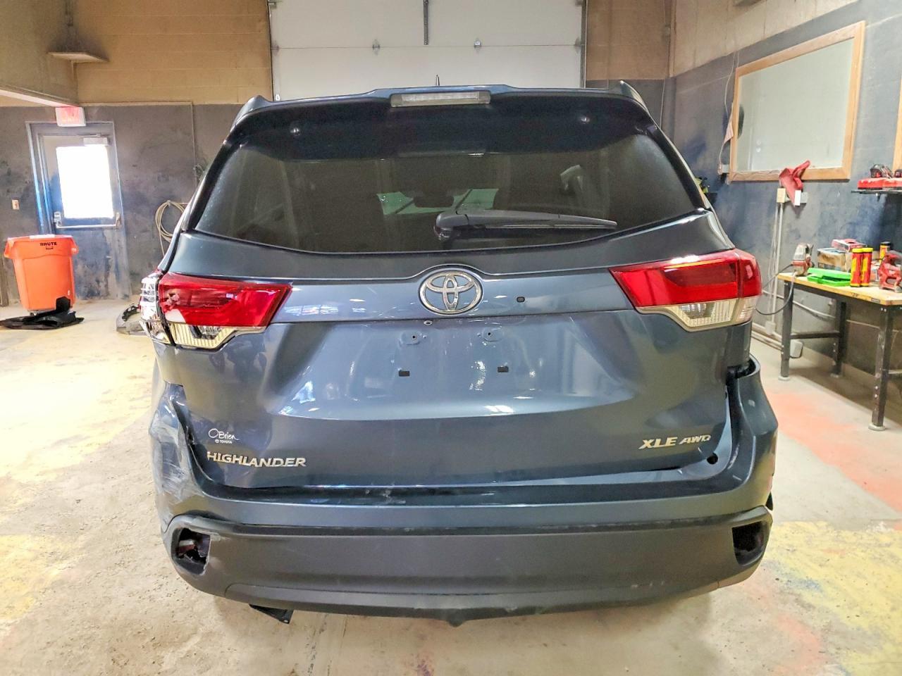 2019 TOYOTA HIGHLANDER