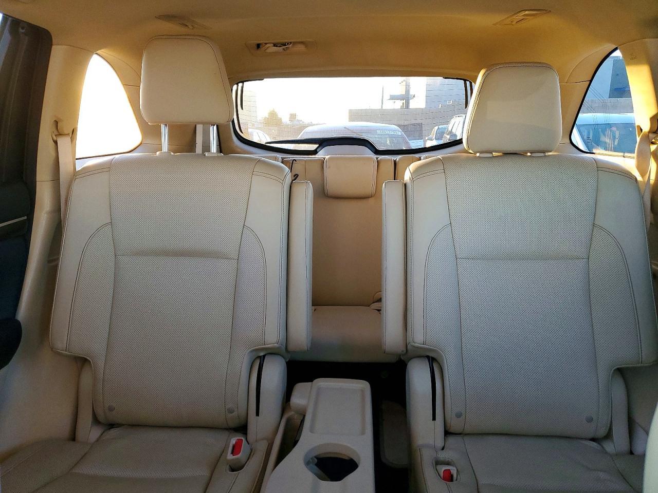 2014 TOYOTA HIGHLANDER