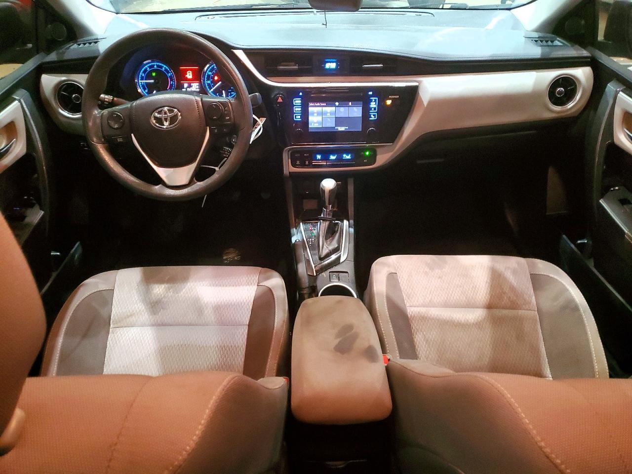 2017 TOYOTA COROLLA