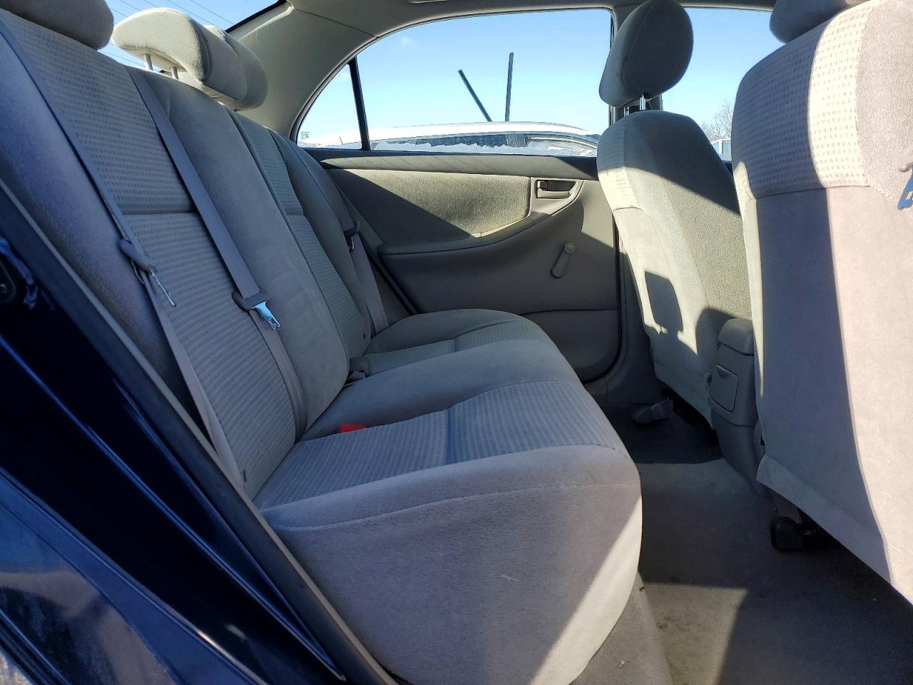 2005 TOYOTA COROLLA