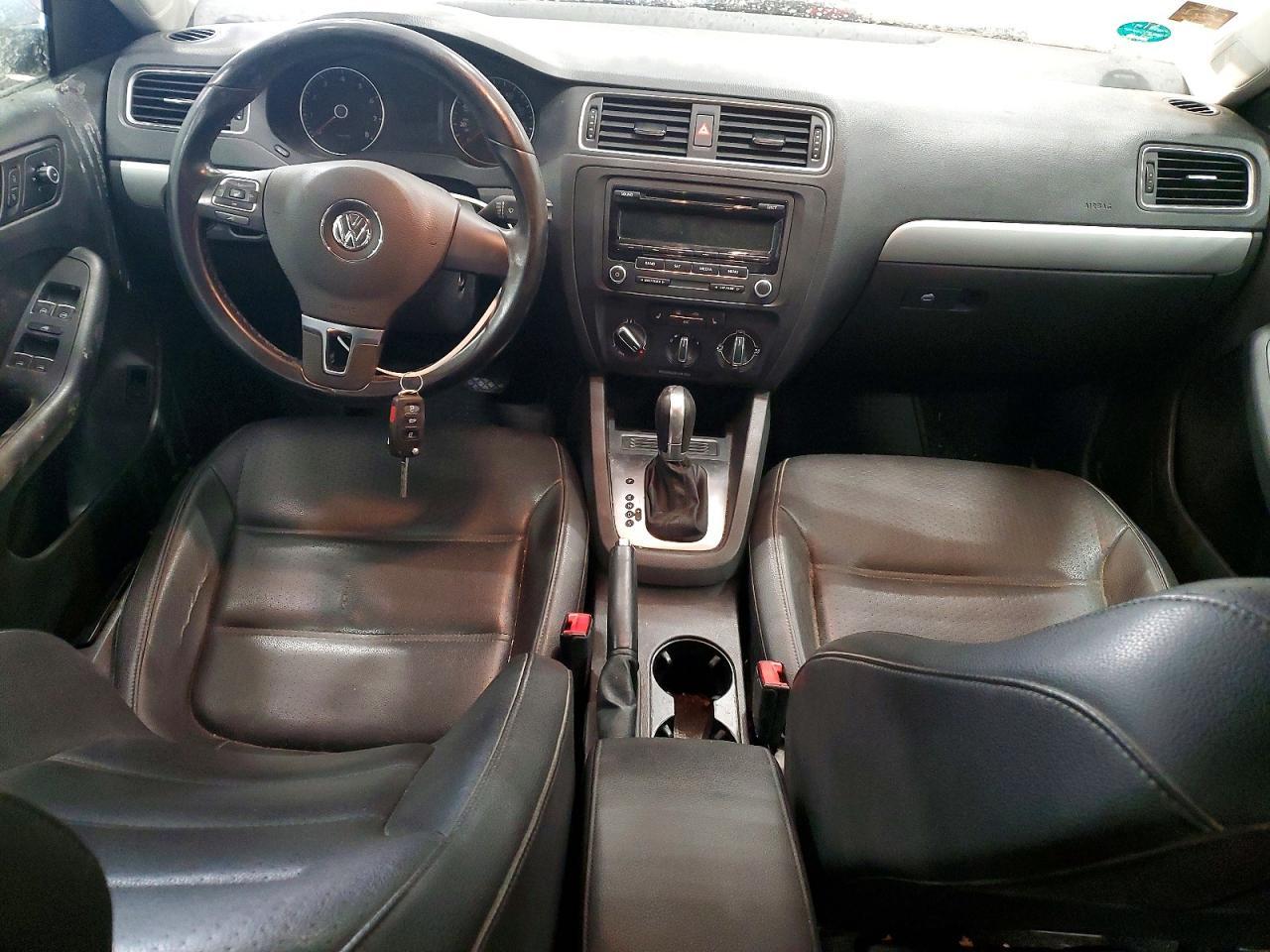 2014 VOLKSWAGEN JETTA
