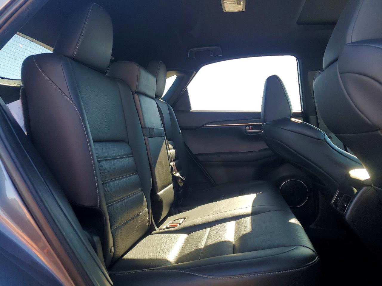 2015 LEXUS NX 200T
