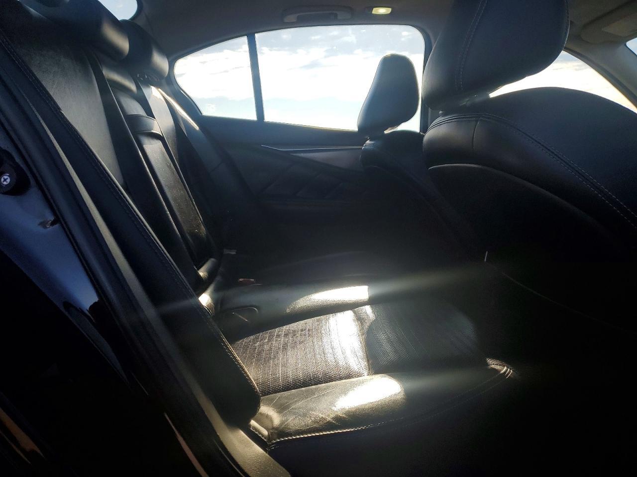 2017 INFINITI Q50