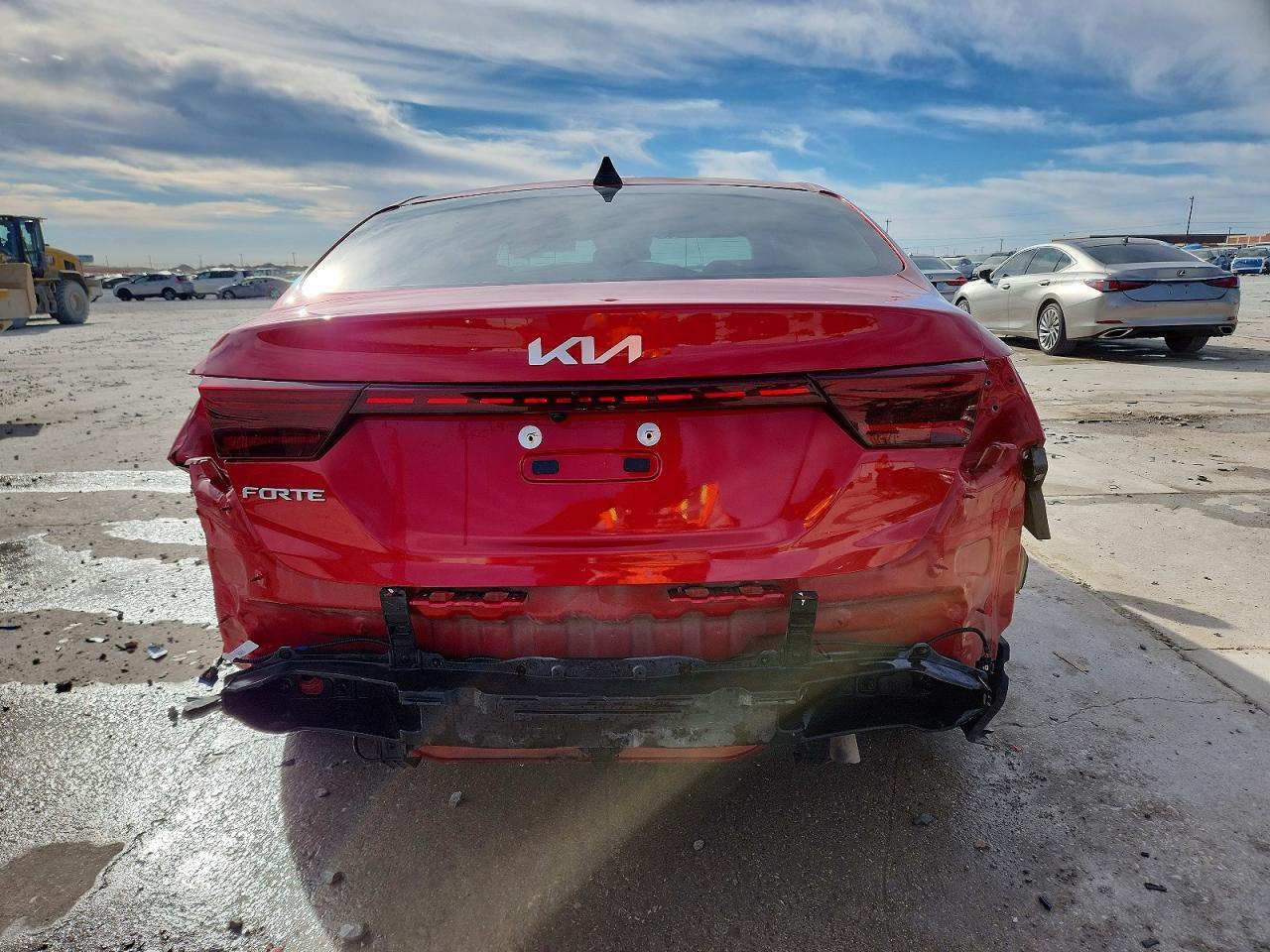2023 KIA FORTE