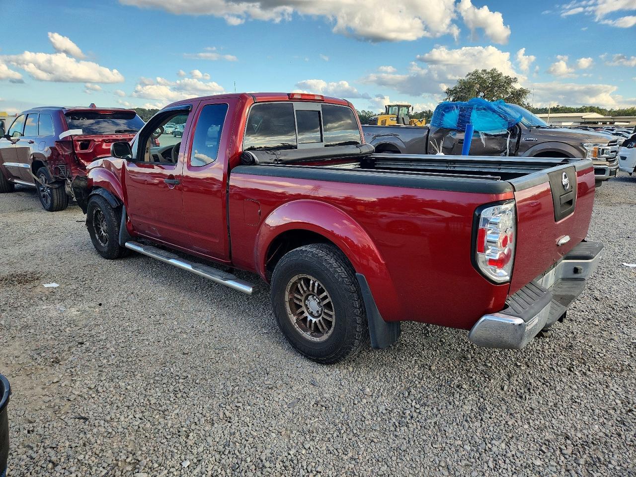 2012 NISSAN Frontier