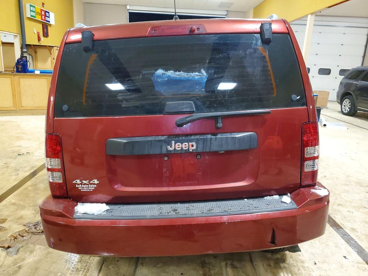 2012 JEEP Liberty