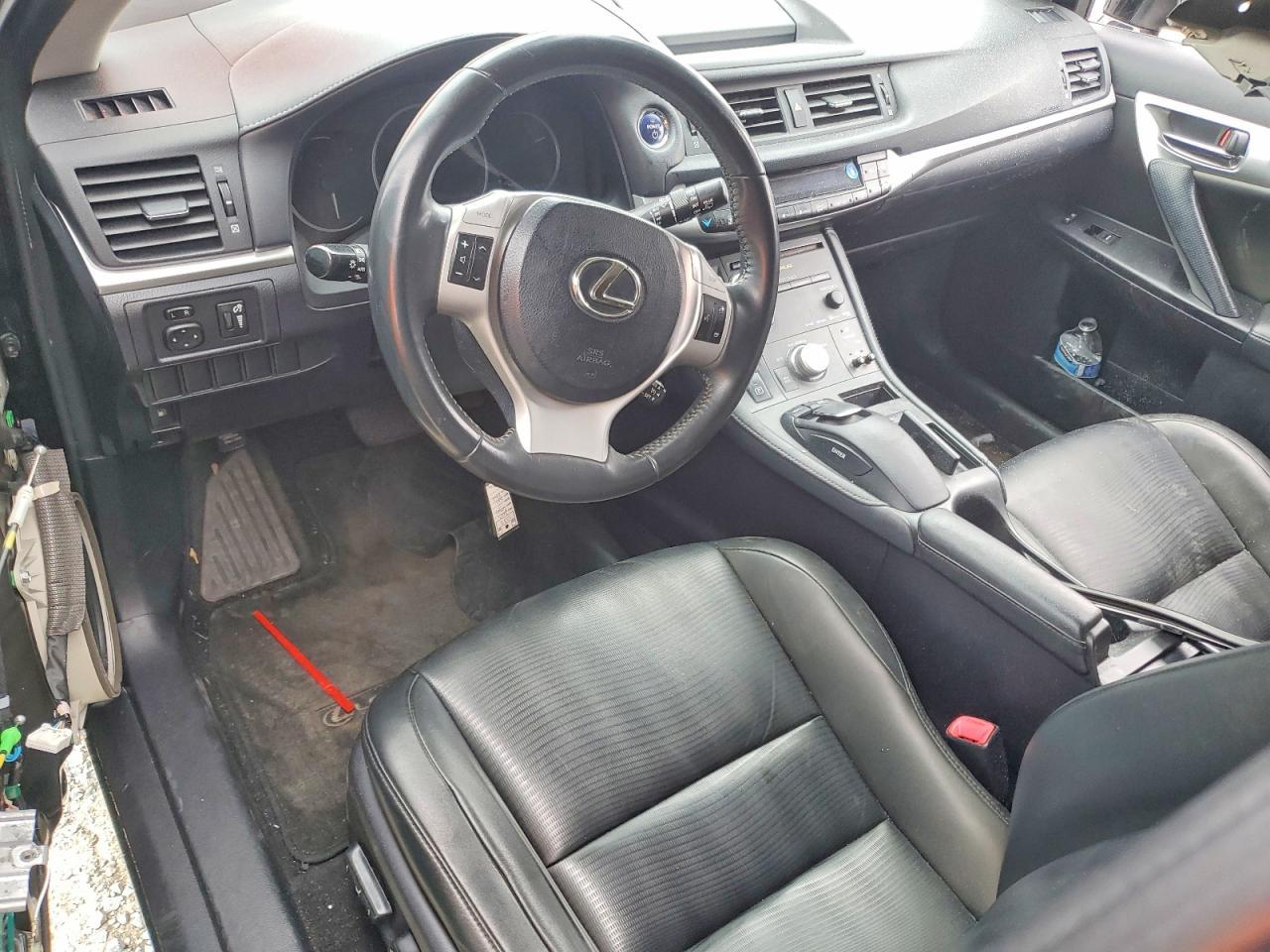 2013 LEXUS CT 200
