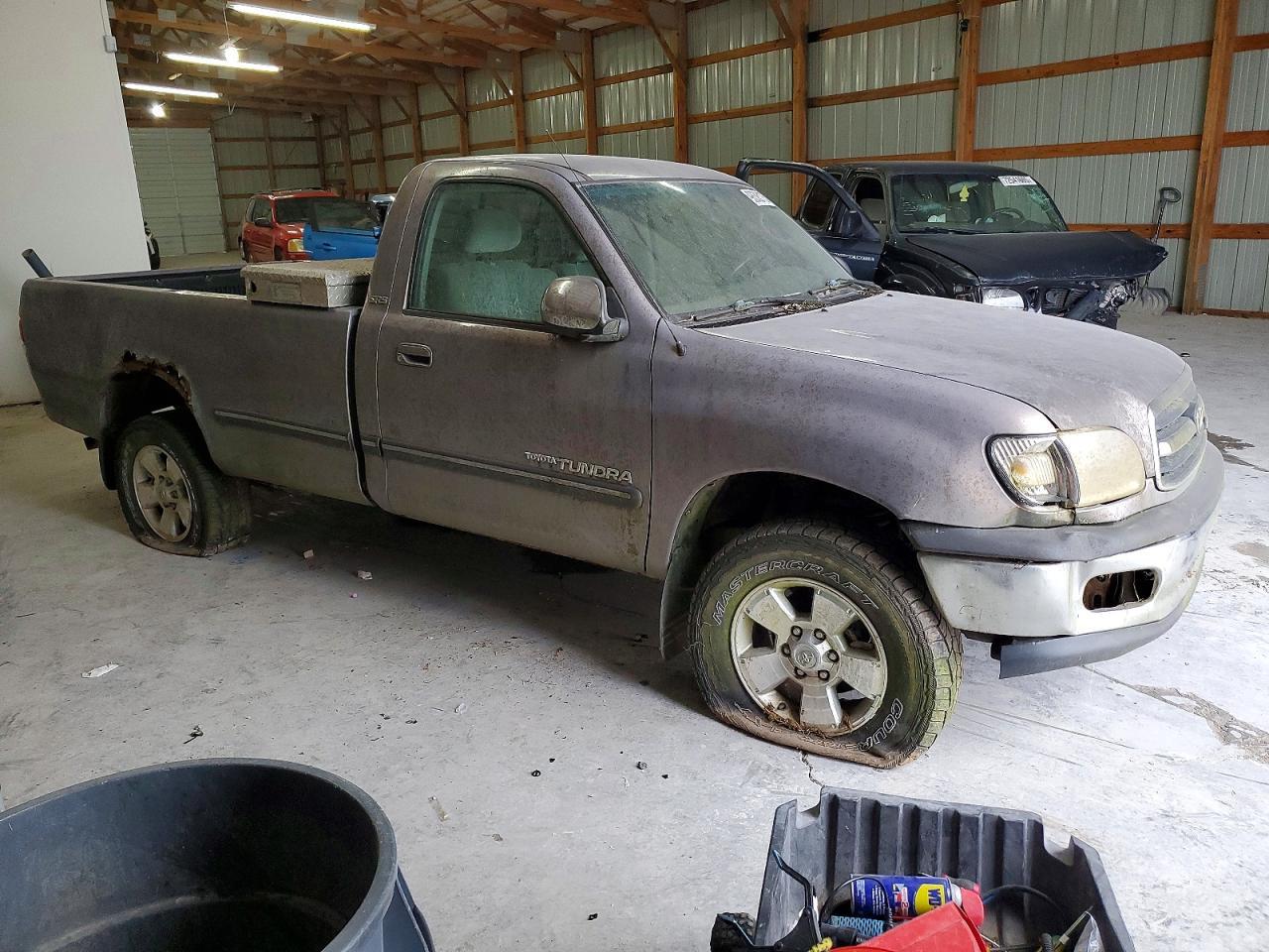 2000 TOYOTA TUNDRA