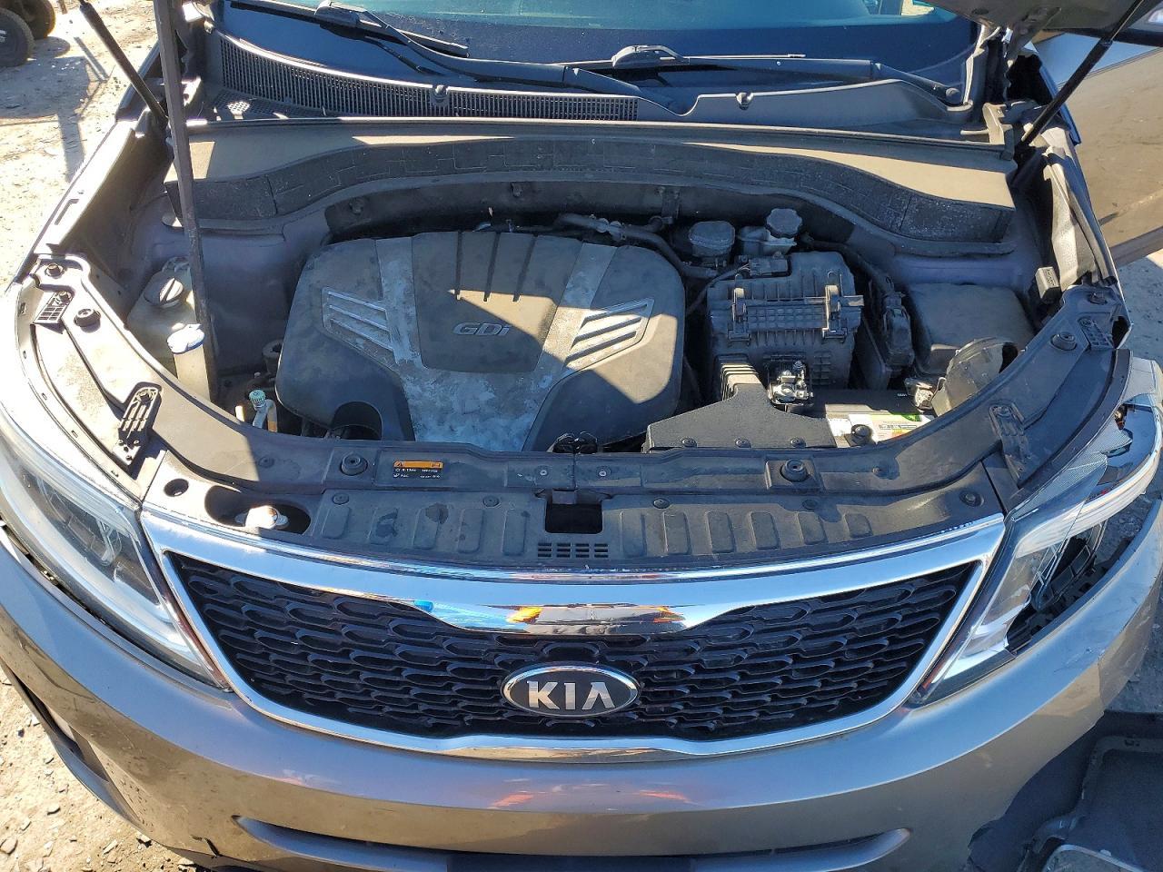 2015 KIA SORENTO