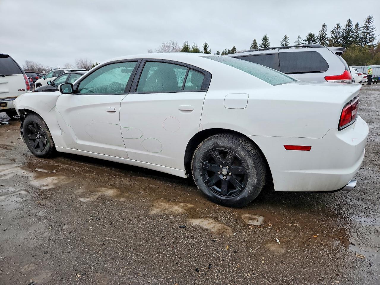 2013 DODGE CHARGER