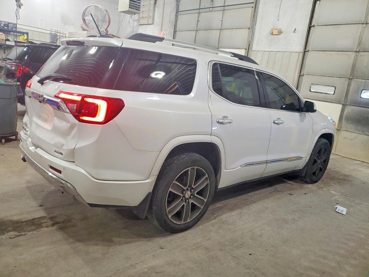 2017 GMC ACADIA